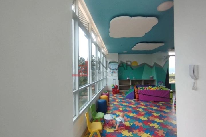 CALLE 195 # 27 - 236