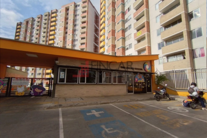 Transversal 112 # 20-117