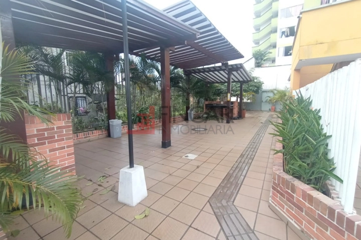 Transversal 112 # 20-117