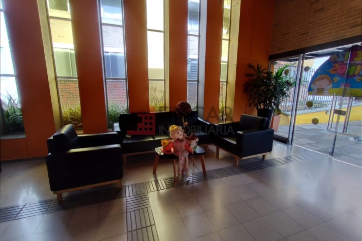 Transversal 112 # 20-117