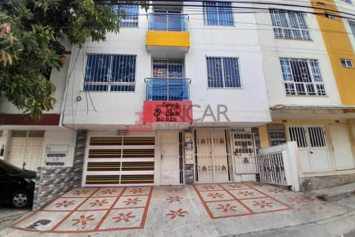 Calle 8 # 12-36