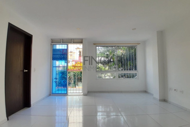Calle 8 # 12-36