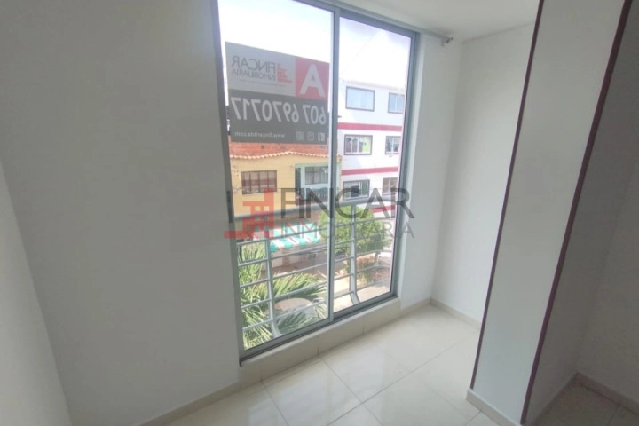 Calle 8 # 24-75