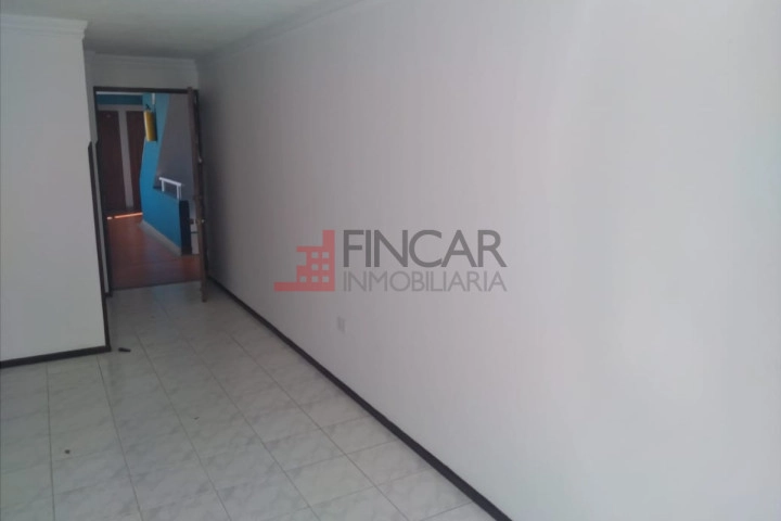 Calle 63A  # 1-76