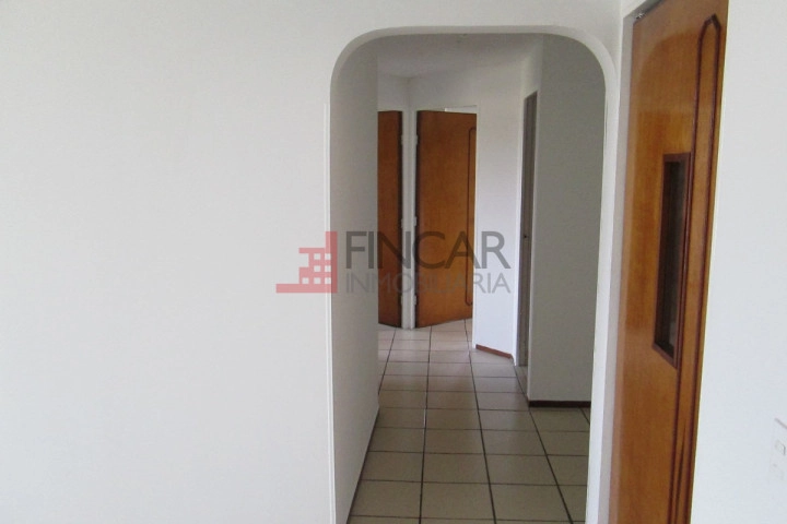 Calle 63a # 1-76