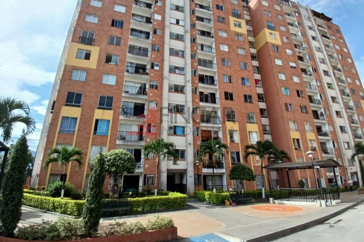 Calle 61 # 10-150