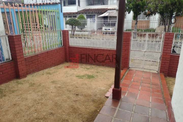 Calle 106 # 24-108
