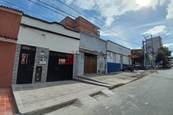 Calle 7 # 18-61
