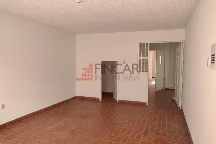 Calle 107 # 23b-11