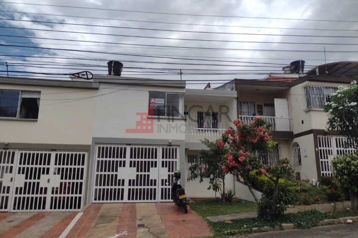 Calle 107 # 23b-11
