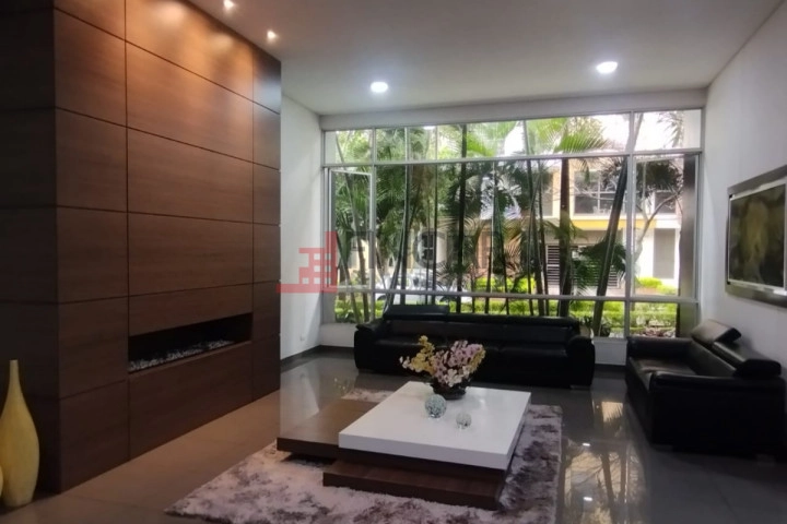 CARRERA 28#42-47 EDIFICIO VENETTO APTO 902