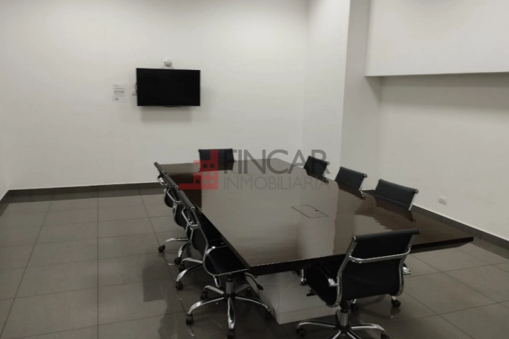 CARRERA 28#42-47 EDIFICIO VENETTO APTO 902