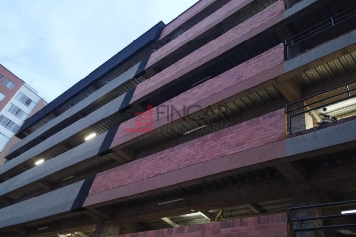 Carrera 4w # 17-51 torre 17 apt 466