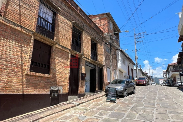 Carrera 13 # 14-51