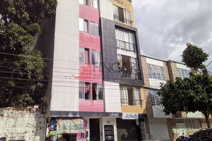 Carrera 21b # 111-21