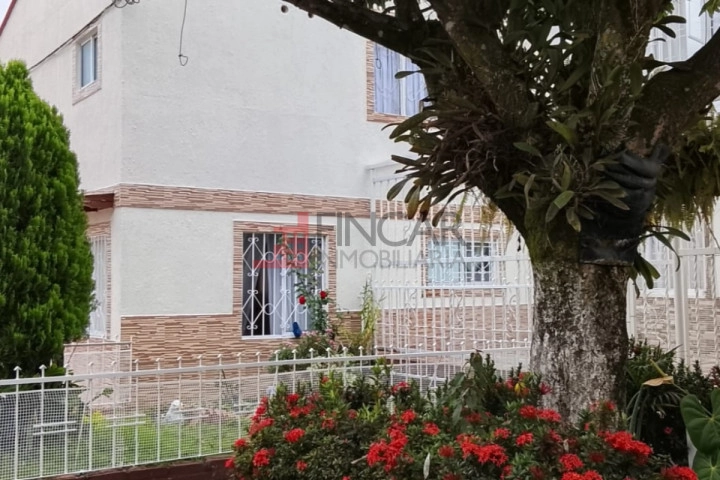 Carrera 1a # 10 guayacanes