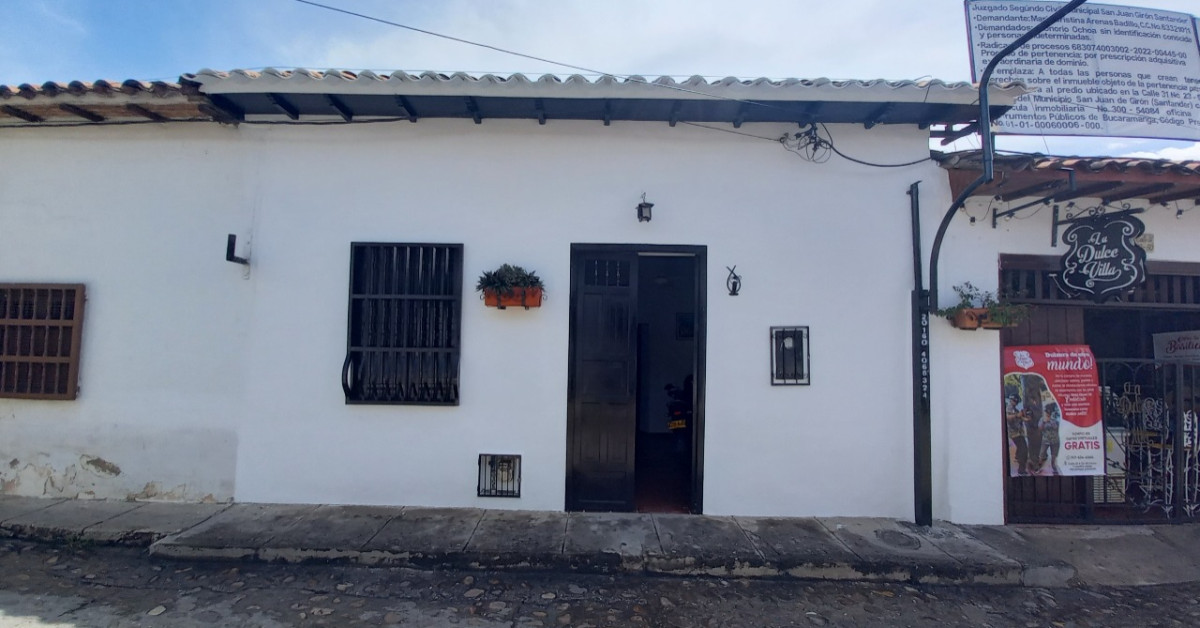 House for sale in Girón, Santander